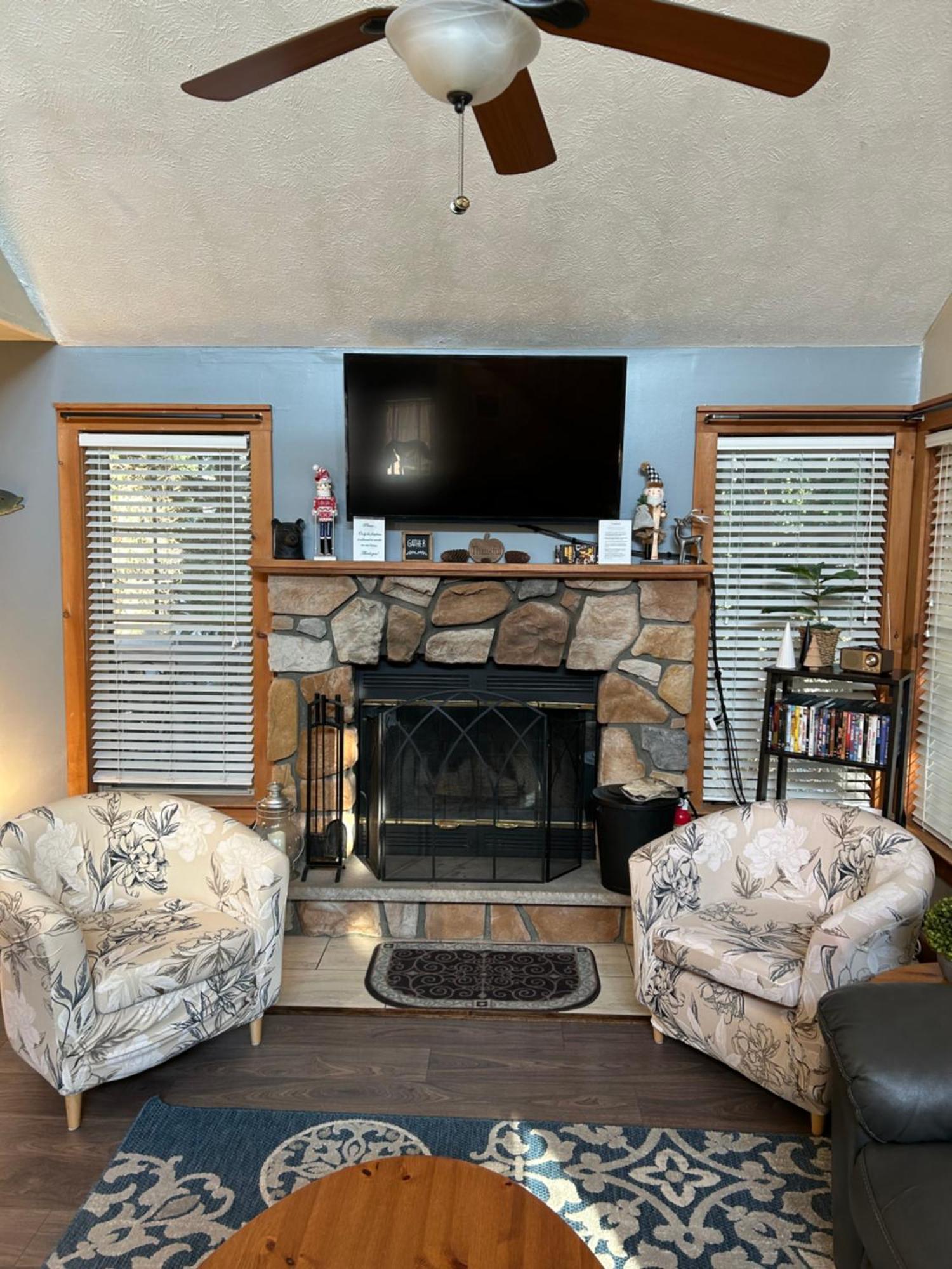 Camelback Private Home Located Behind Waterpark & Ski Lift 태너스빌 외부 사진